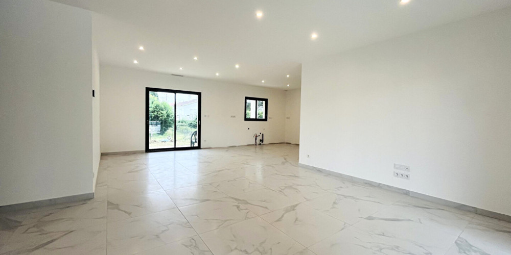 maison à VILLENEUVE SUR LOT (47300)