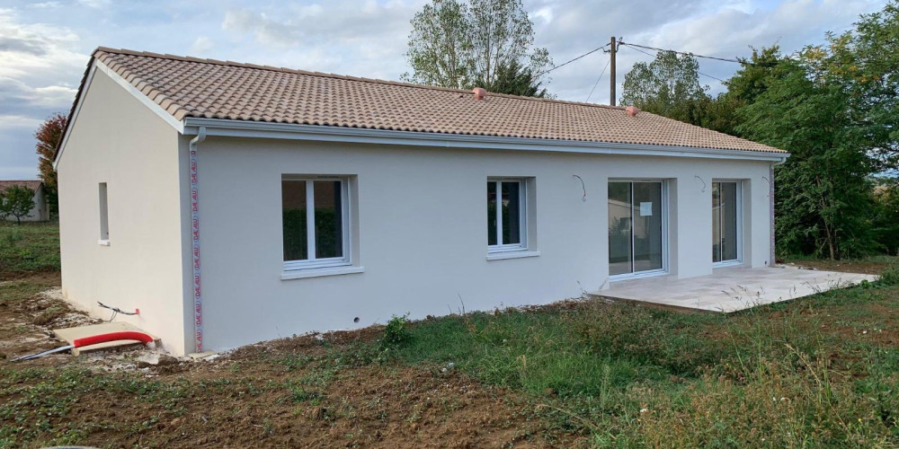 maison à ST PIERRE DE CLAIRAC (47270)