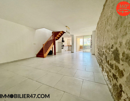 maison  LUSIGNAN PETIT