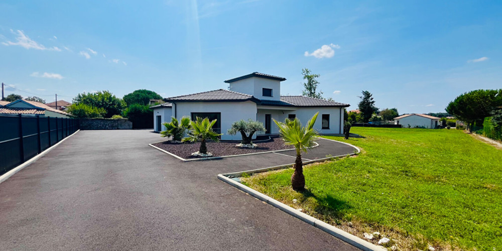 maison à VILLENEUVE SUR LOT (47300)