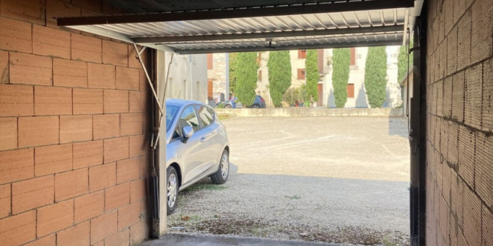 parking à CASTELMORON SUR LOT (47260)