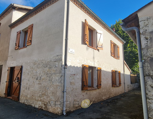 maison  LAPARADE