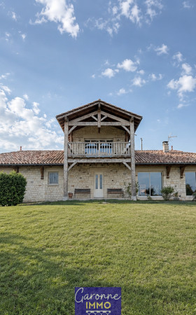 Maison  PRAYSSAS