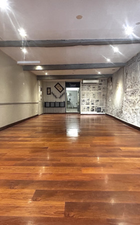 Local commercial  AGEN