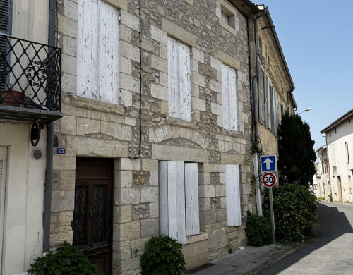maison  STE BAZEILLE