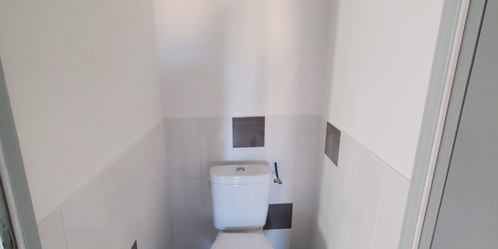 immeuble à LE MAS D AGENAIS (47430)