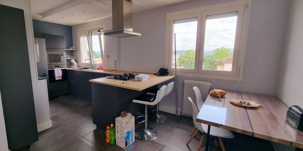 appartement à LE PASSAGE (47520)