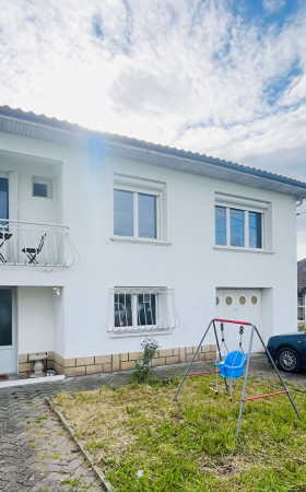 Maison  STE LIVRADE SUR LOT