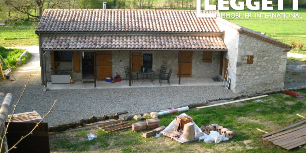 fond de commerce à ST HILAIRE DE LUSIGNAN (47450)