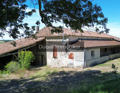 maison  SEYCHES
