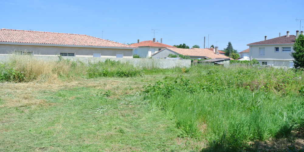 terrain à MARMANDE (47200)