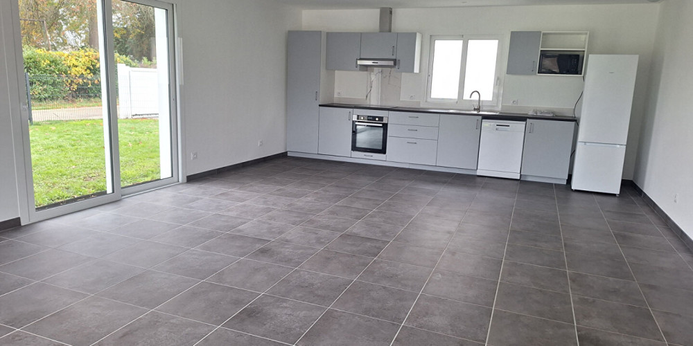 maison à ST SYLVESTRE SUR LOT (47140)