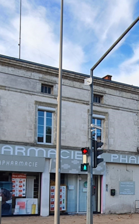 Local commercial  STE BAZEILLE