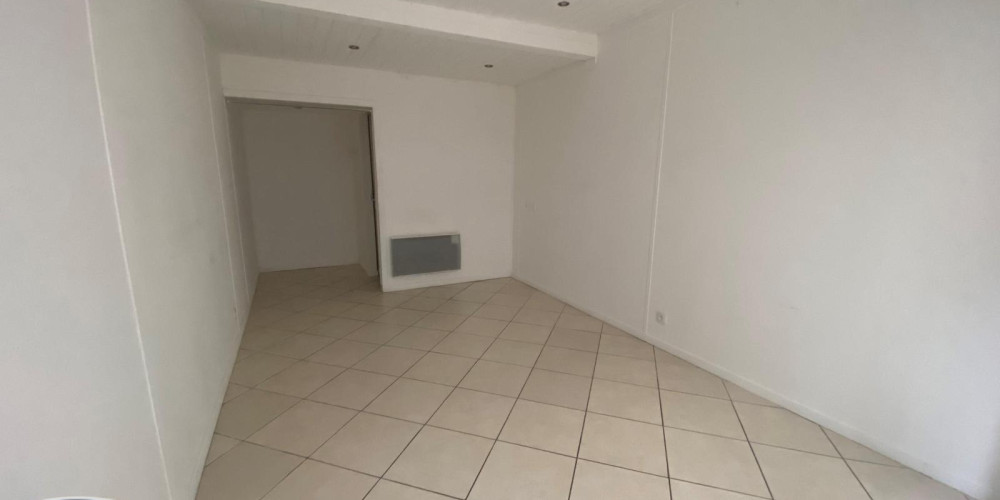 local commercial à AGEN (47000)