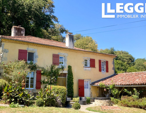 maison  SOS