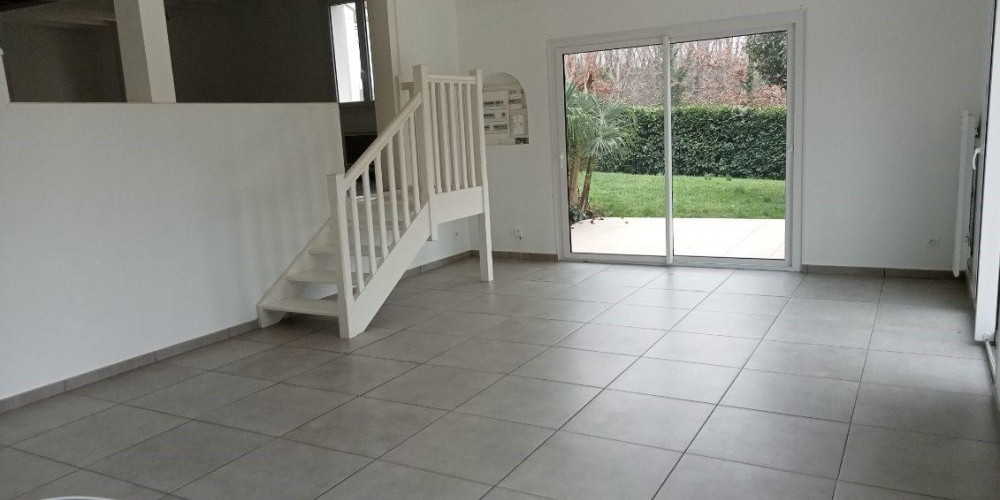 maison à LEDAT (47300)