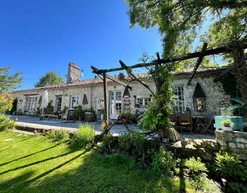maison  DURAS