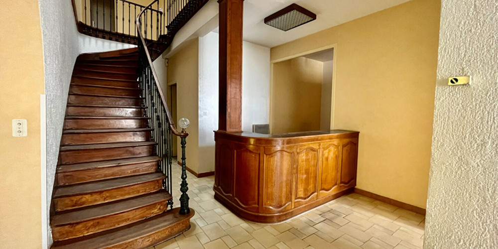 immeuble à STE LIVRADE SUR LOT (47110)