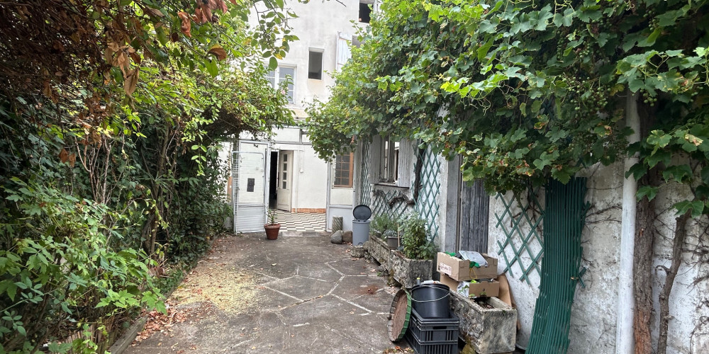 maison à LAVARDAC (47230)