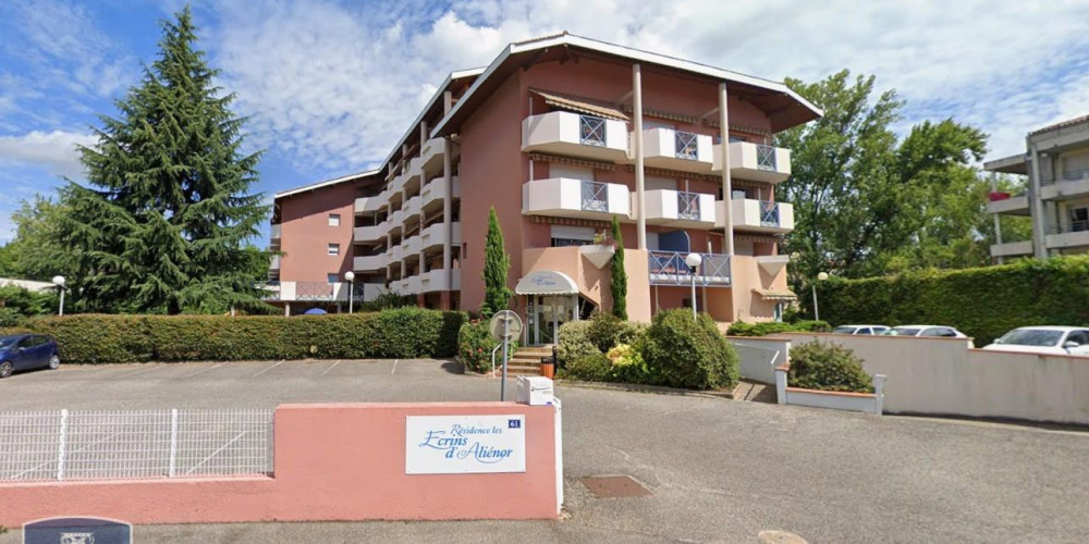 parking à AGEN (47000)