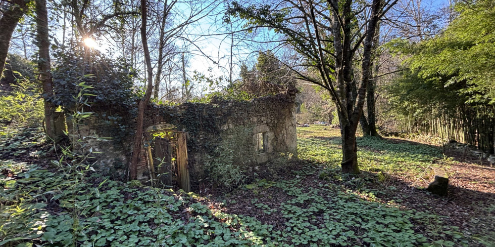 terrain à AGEN (47000)