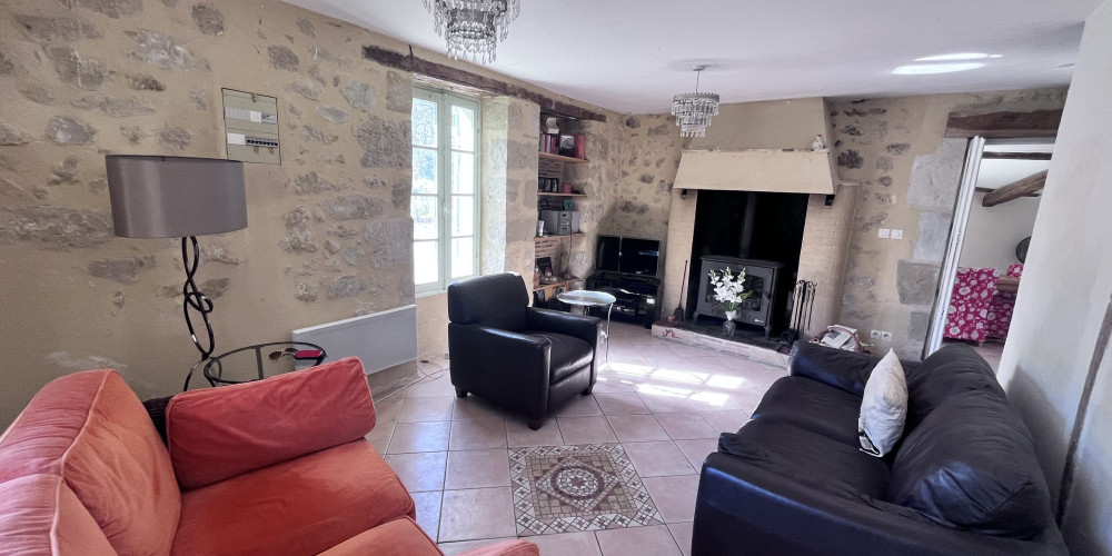 maison à ST COLOMB DE LAUZUN (47410)