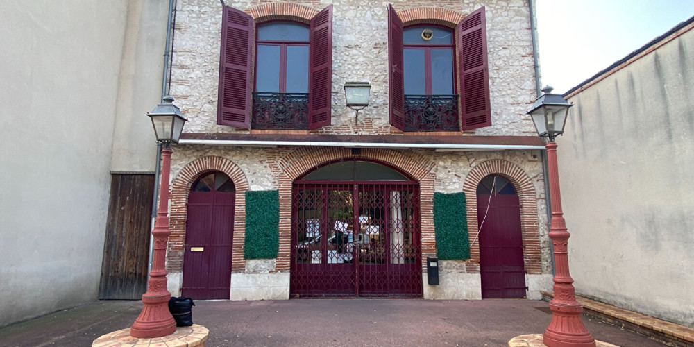 immeuble à VILLENEUVE SUR LOT (47300)