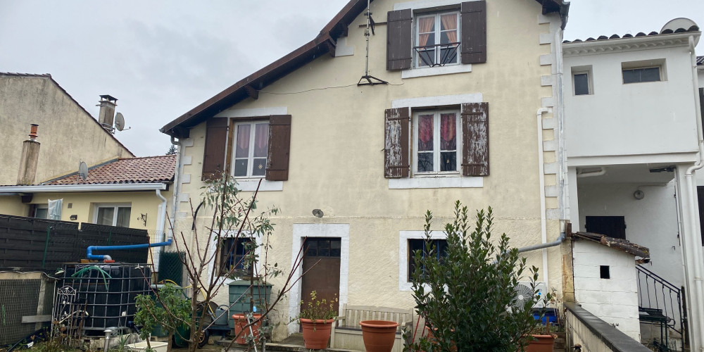 maison à SAUVETERRE LA LEMANCE (47500)