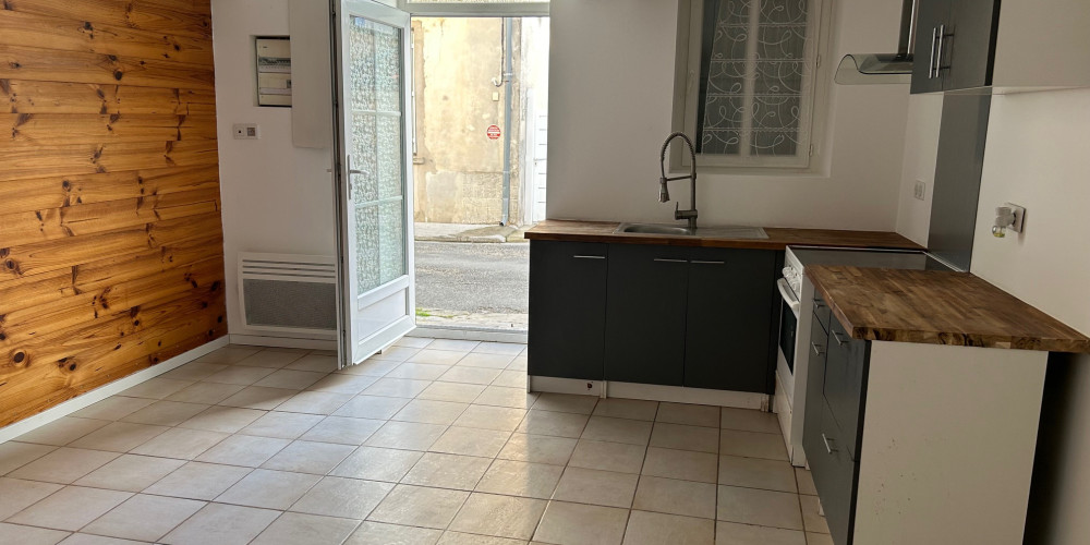 appartement à LAVARDAC (47230)
