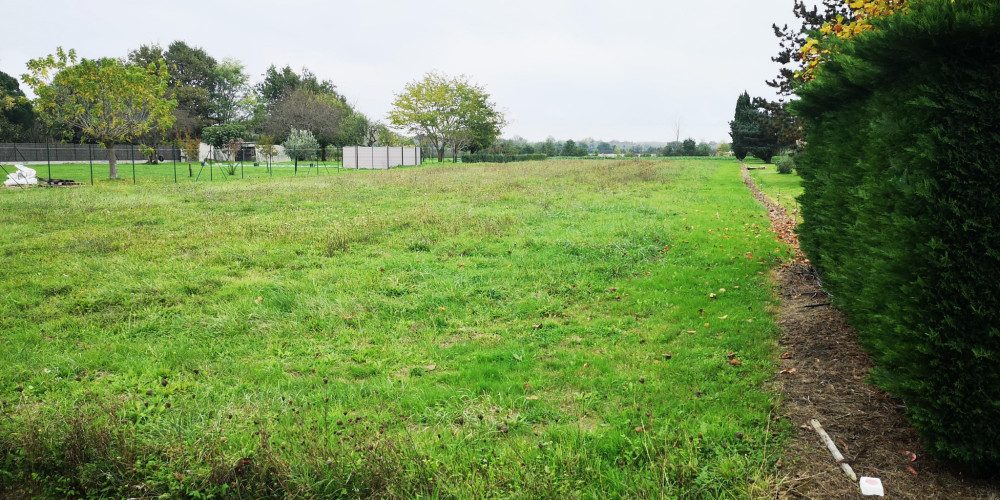 terrain à AGEN (47000)