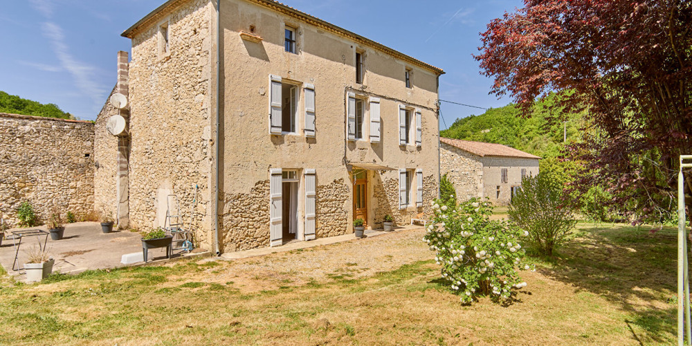 maison à MONTESQUIEU (47130)