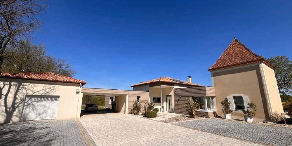 maison à VILLENEUVE SUR LOT (47300)