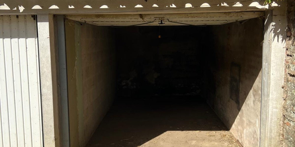 parking à AIGUILLON (47190)