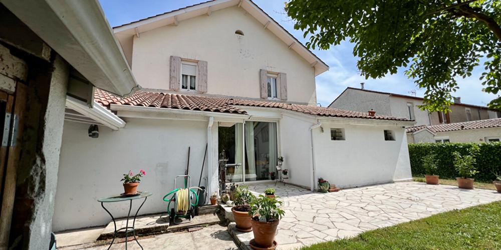 maison à VILLENEUVE SUR LOT (47300)