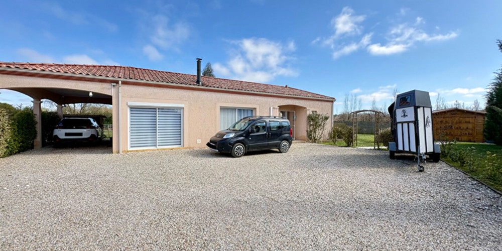 maison à STE LIVRADE SUR LOT (47110)