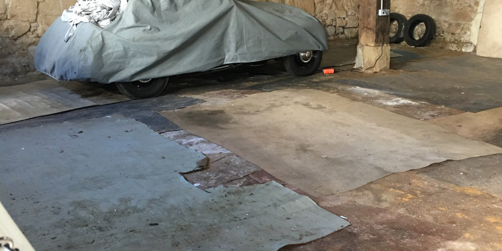 parking à MIRAMONT DE GUYENNE (47800)