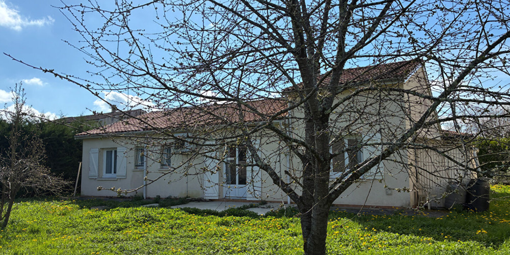 maison à STE LIVRADE SUR LOT (47110)