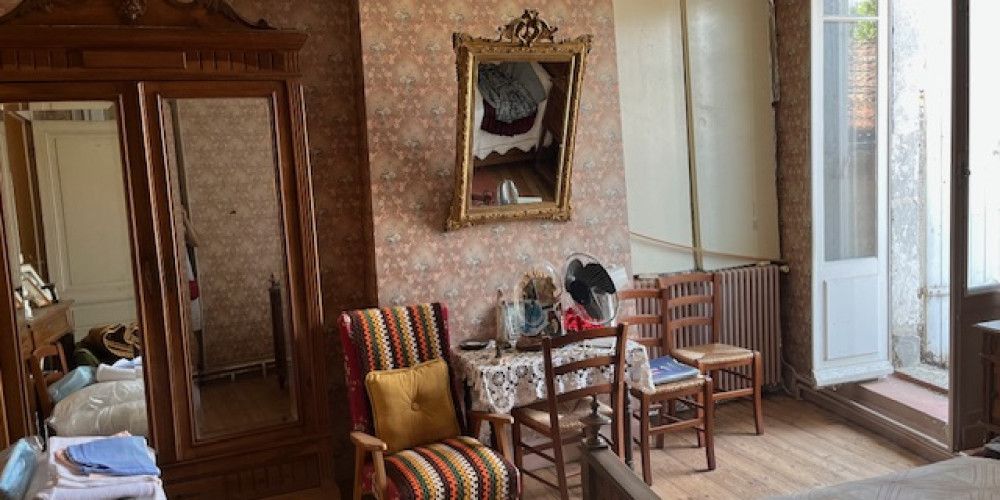 maison à NERAC (47600)