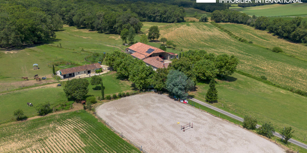 maison à ST SYLVESTRE SUR LOT (47140)