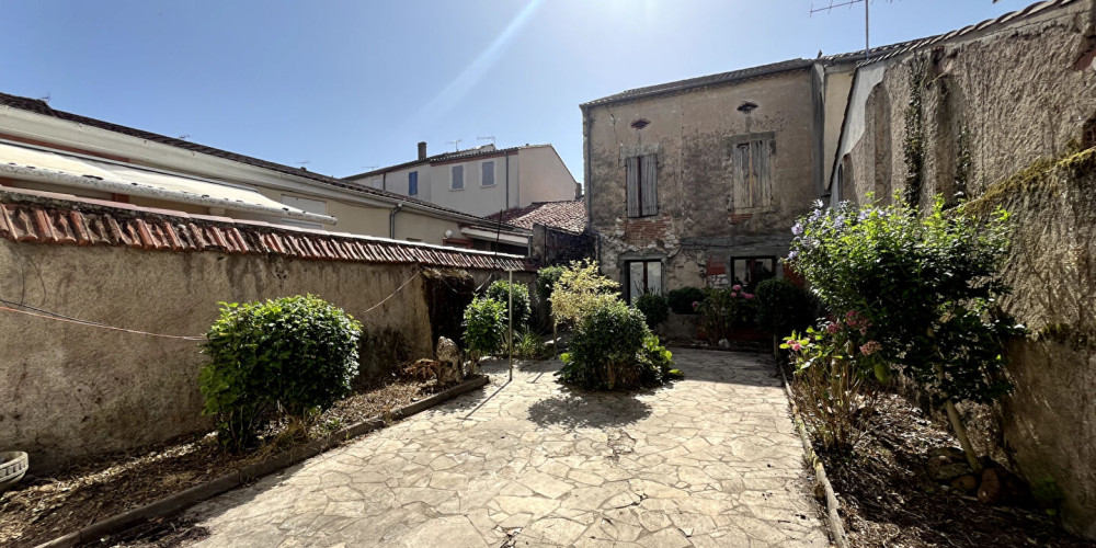 maison à VILLENEUVE SUR LOT (47300)
