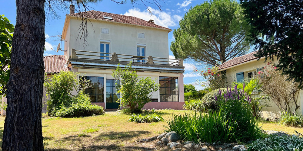 maison à VILLENEUVE SUR LOT (47300)