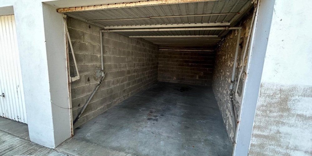 parking à AGEN (47000)