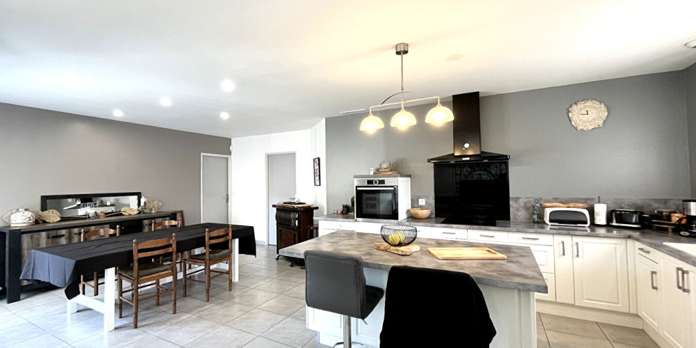 maison à PUJOLS (47300)