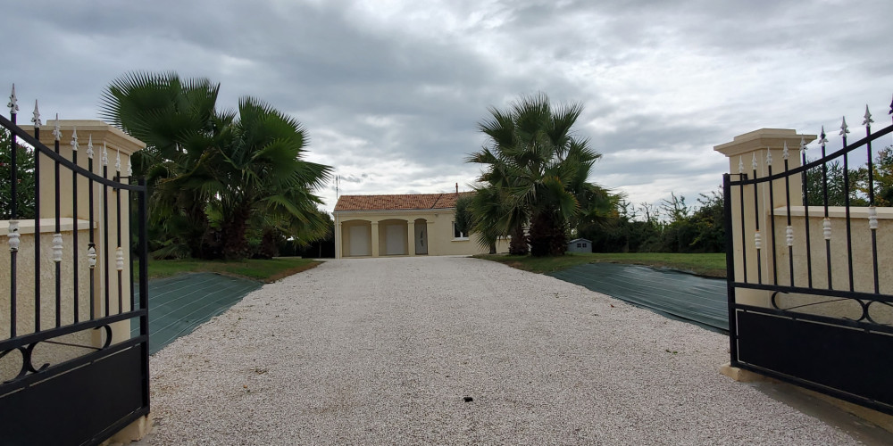 maison à AIGUILLON (47190)