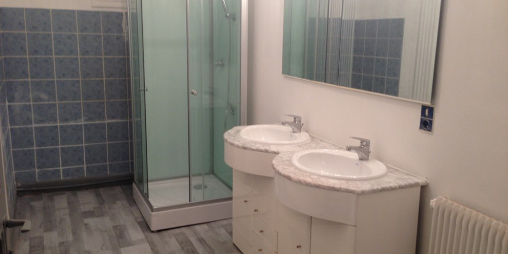 immeuble à VILLENEUVE SUR LOT (47300)