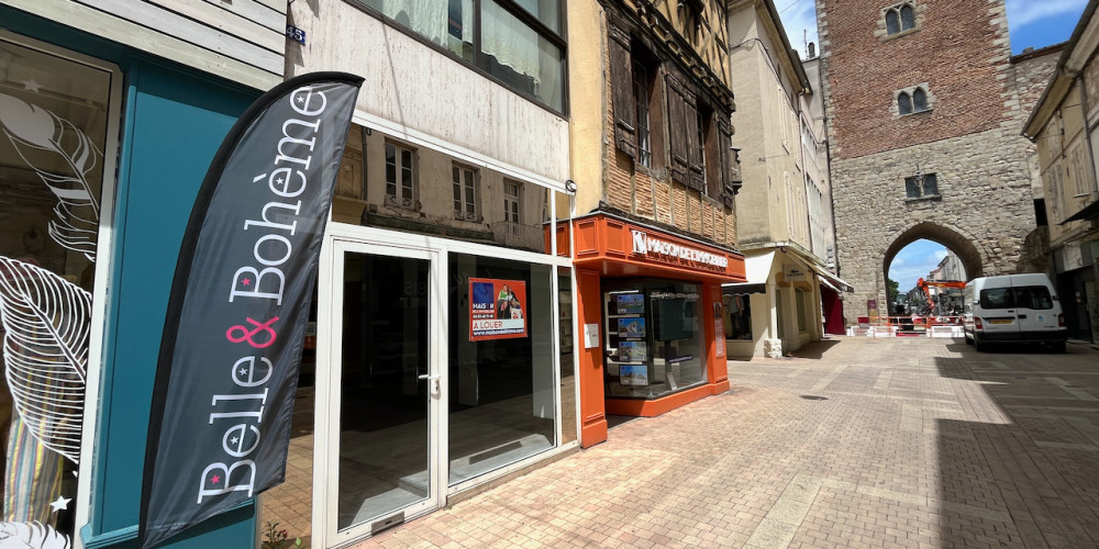 local commercial à VILLENEUVE SUR LOT (47300)