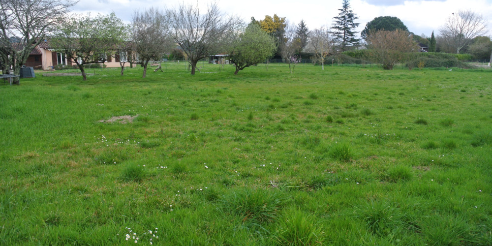terrain à MARMANDE (47200)