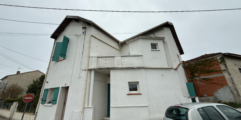 immeuble à VILLENEUVE SUR LOT (47300)