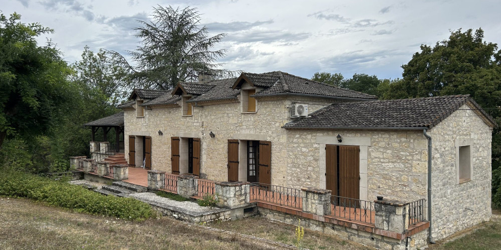 maison à LAROQUE TIMBAUT (47340)