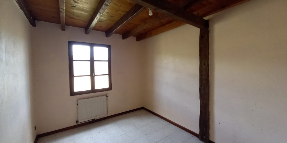 maison à BEAUGAS (47290)